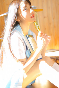 美女被强奷到抽搐的高潮视频喷奶水